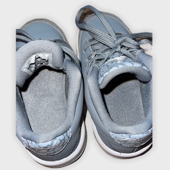 Jordan Men Jordan Flight Origin Gray Metallic White Sneakers